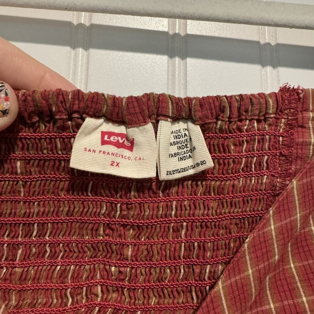 Levis Devin Red Plaid Cropped Top Plus Size 2X - Picture 5 of 7